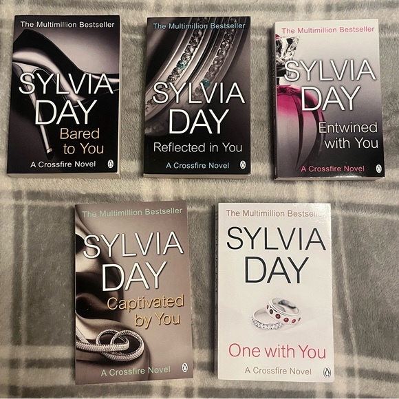 Sylvia Day Crossfire Series 5 Volume Set - Picture 1 of 2